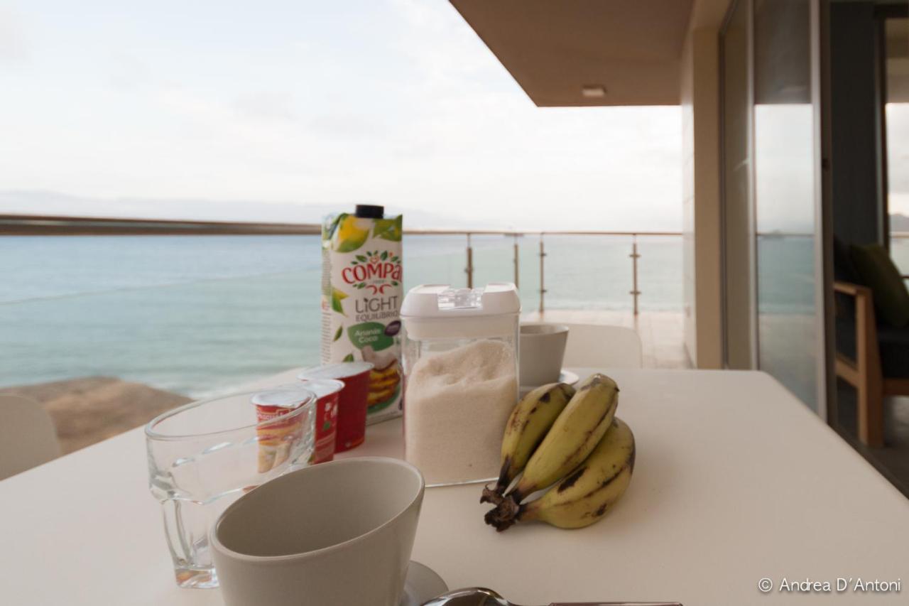 Seafront Holiday House On The Mindelo Bay Eksteriør bilde